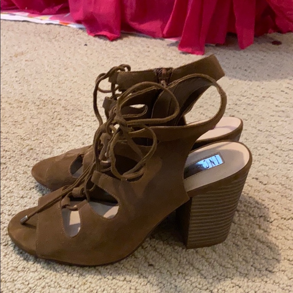 Inc Heels - image 2